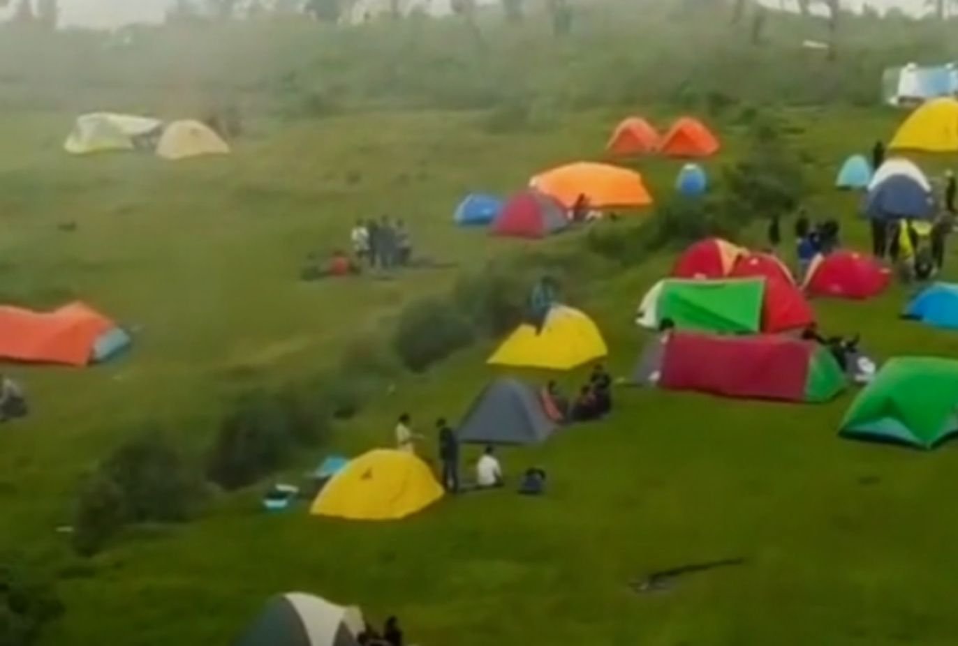 7 Tempat Camping Instagramable di Garut: Sempurna untuk Perawatan Jiwa dan Liburan Alami