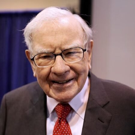 Warren Buffett Siap Melepas Takhdir, Greg Abel Akan Menjadi CEO Baru Berkshire Hathaway