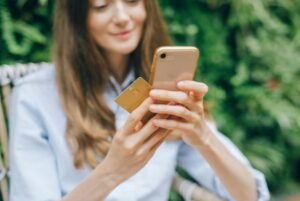 5 Tip Belanja Online Murah dan Cepat: Nikmati Ongkos Kirim Gratis Hanya 3 Hari Sebulan