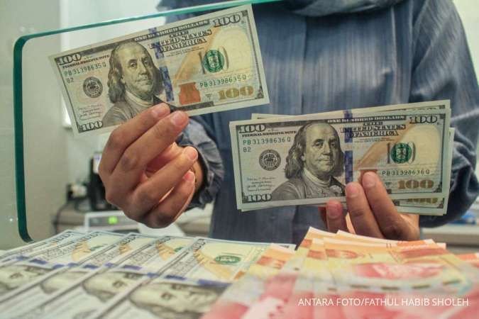Rupiah Merosot menjadi Rp 16.311 per Dolar AS, Terlemah di Benua Asia (9/6)
